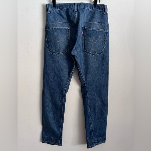 Levis Engineered Y2K Twisted Leg Jeans - 32 x 30